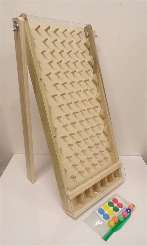 plinko ball drop game.